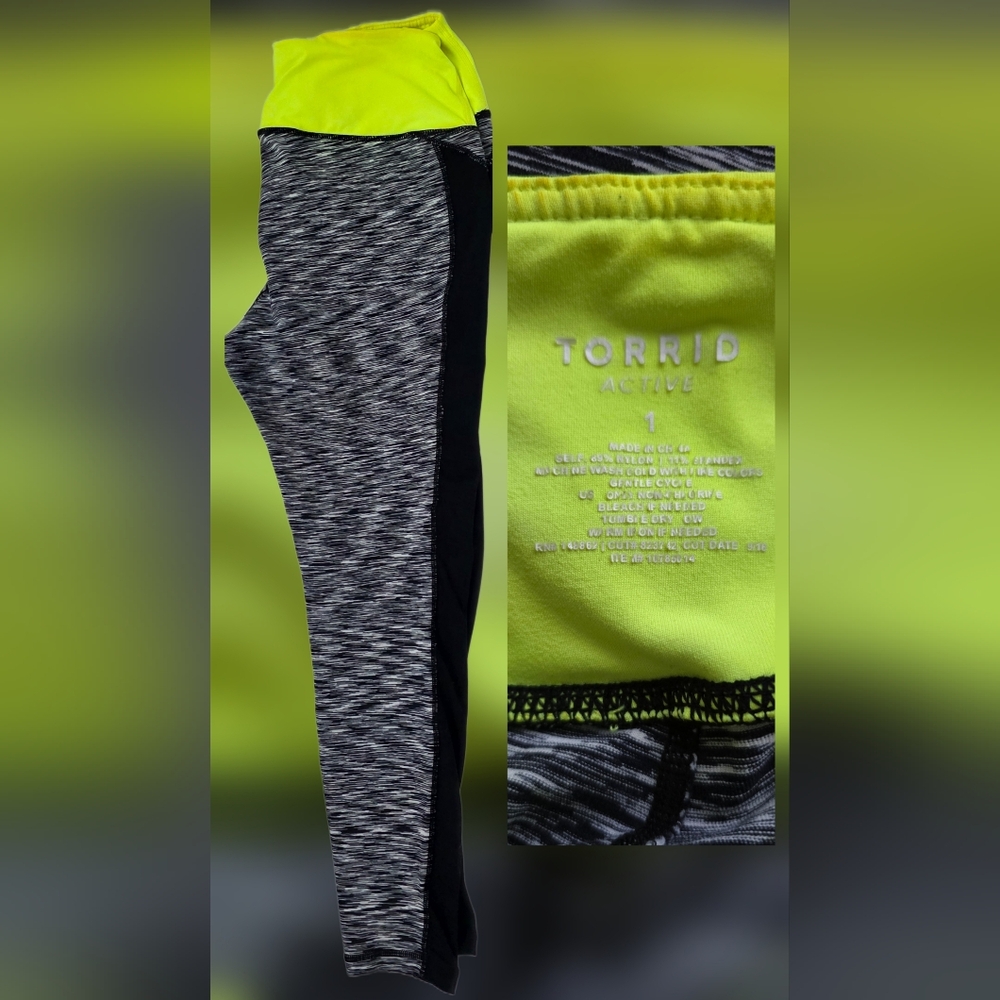 Torrid Active Workout 3 Piece Set Size 2 Tank Top Size 1 Leggings And Sports bra - Picture 6 of 7